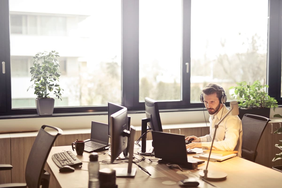 Social Media Customer Service